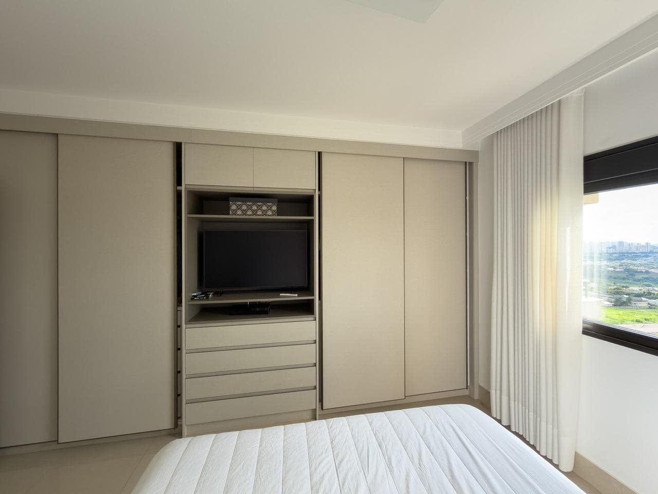 Apartamento à venda com 180m², 4 quartos e 3 vagas em Jardim Canadá, Ribeirão Preto