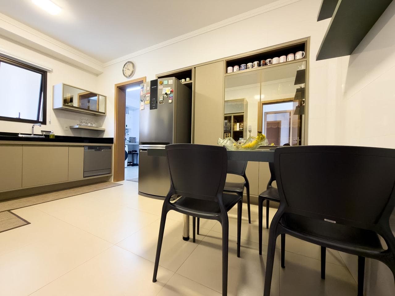 Apartamento à venda com 180m², 4 quartos e 3 vagas em Jardim Canadá, Ribeirão Preto