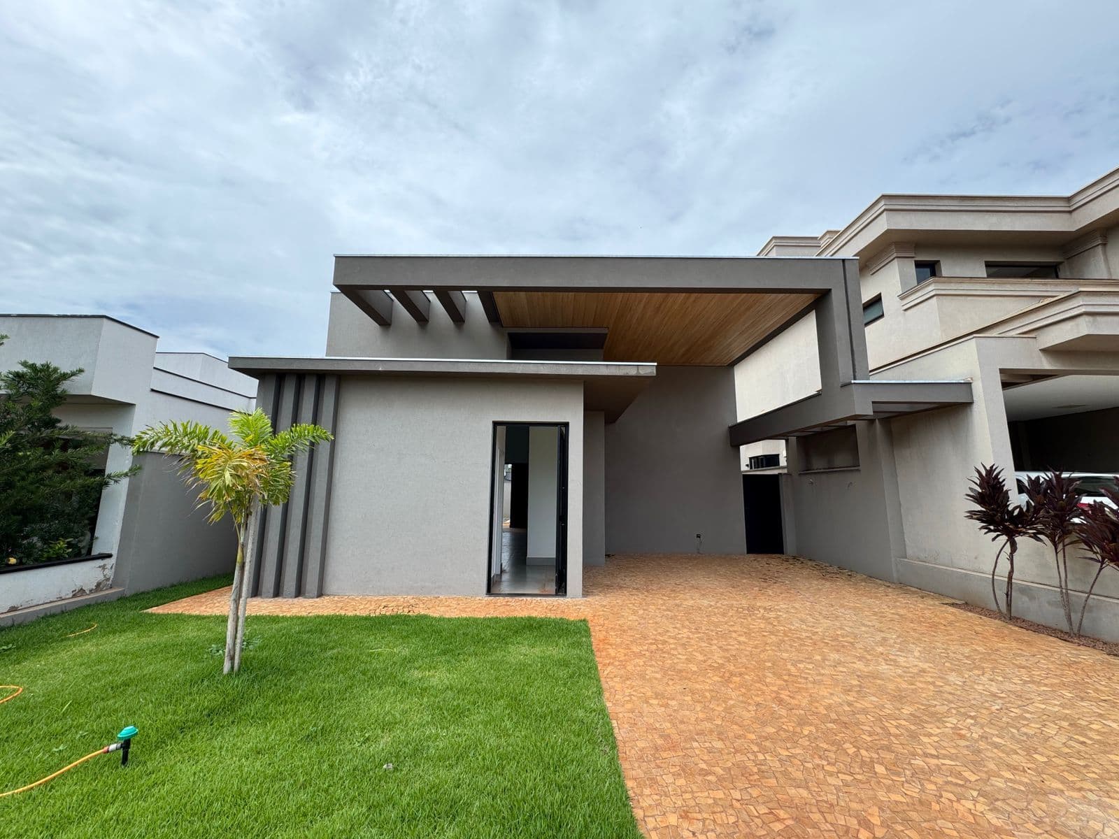 Casa à venda no bairro Portal da Mata em Ribeirão Preto/SP - foto 1