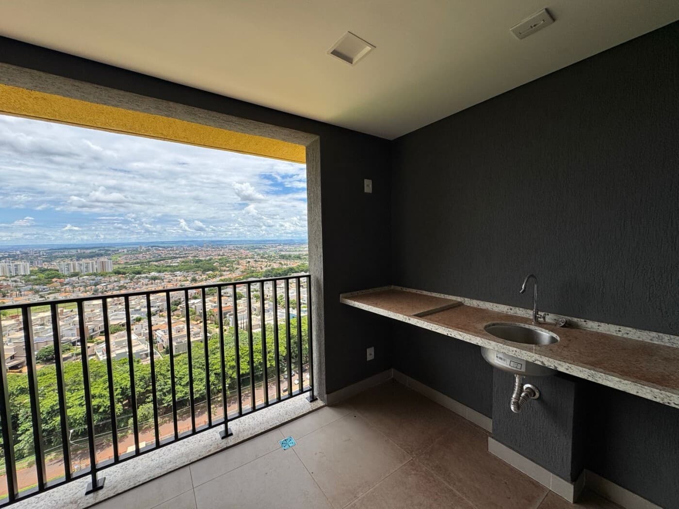 Apartamento à venda no bairro Quinta da Primavera em Ribeirão Preto/SP - foto 2