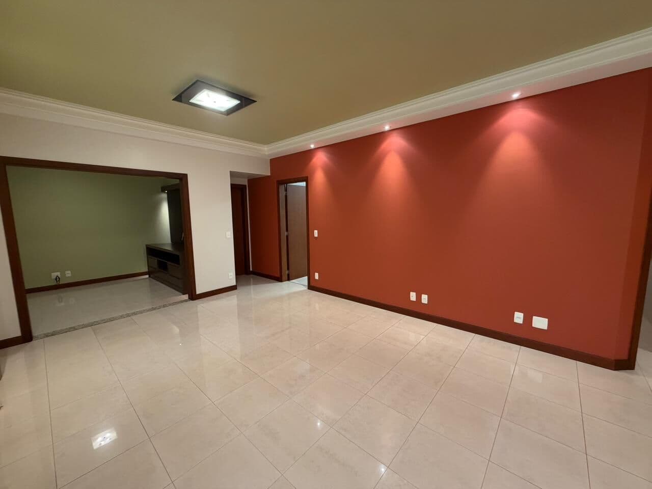 Apartamento à venda no bairro Jardim Botânico em Ribeirão Preto/SP - foto 2