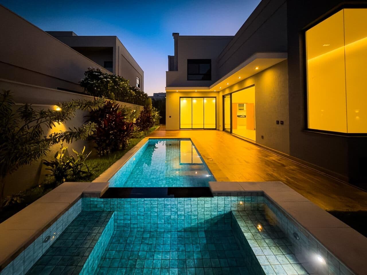Casa à venda no bairro Residencial e Empresarial Alphaville em Ribeirão Preto/SP - foto 2