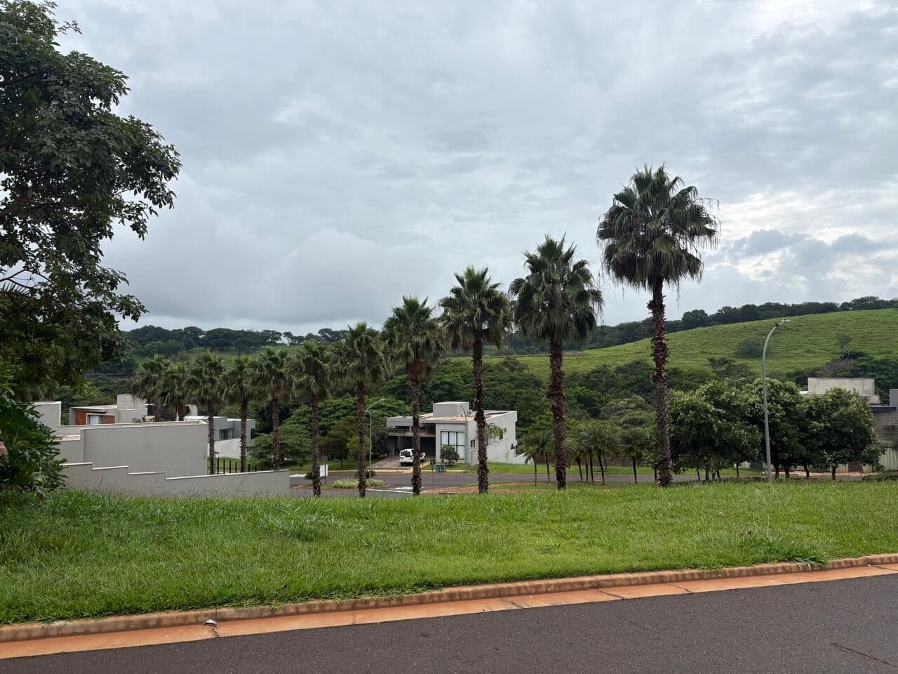 Terreno à venda no bairro Residencial e Empresarial Alphaville em Ribeirão Preto/SP - foto 1